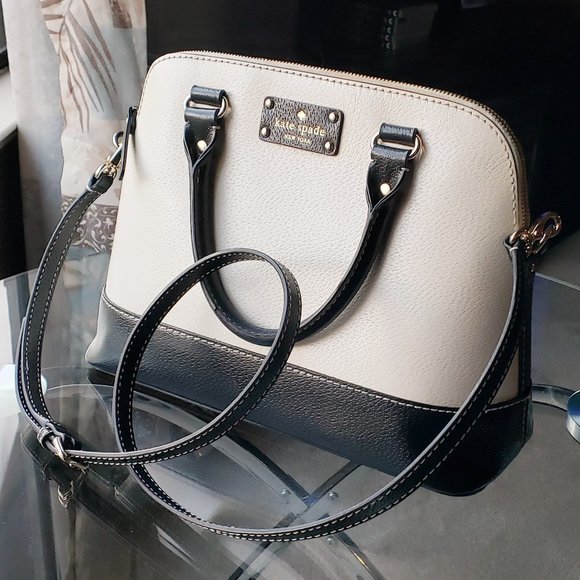 KATE SPADE GROVE ST CARLI IVORY BLACK BOARSKIN LEATHER DOME SATCHEL HANDBAG PUR - Picture 2 of 16